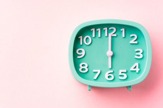 6時 Images Browse 179 Stock Photos Vectors And Video Adobe Stock