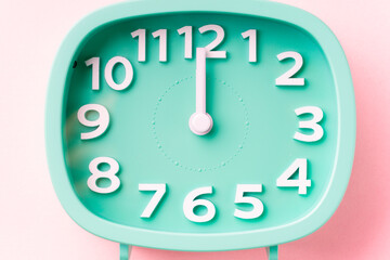 時間 時計チャーム Wall Mural Wallpaper Murals Hanasaki