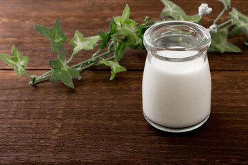 ミルク　ヤギミルク　ゴートミルク　グラスフェッド　