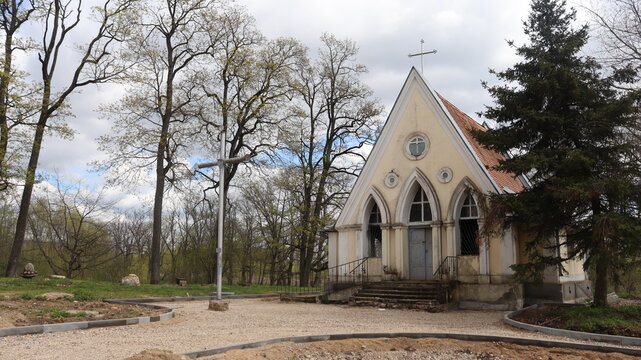 Catholic Tom Building With Cross