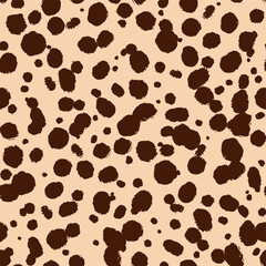 Vector cheetah skin seamless pattern. Trendy wild animal leopard spots, hand drawn natural brown texture for fashion print design, fabric, cover, wrapping paper, background, wallpaper