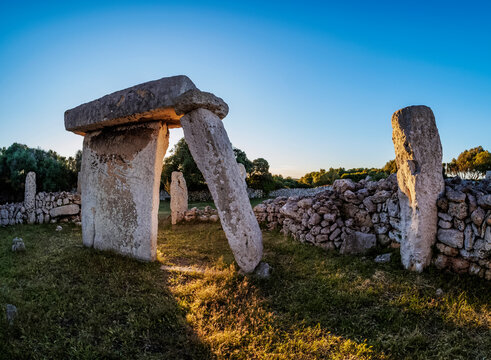Taula at sunset, Talati de Dalt archaeological site, Menorca (Minorca), Balearic Islands, Mediterranean