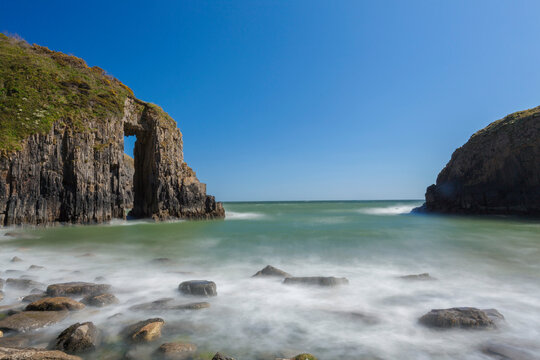 Church Doors Cove, Skrinkle Haven, Pembrokeshire Coast, Wales, United Kingdom