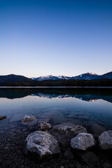 Morgenstund am Eibsee