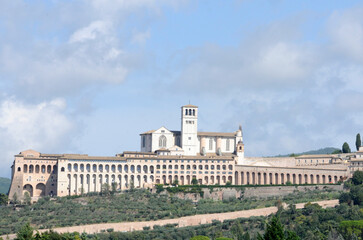 Fototapeta na wymiar Basilika und Kloster von Assisi