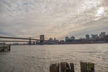United States, New York, the Brooklyn Bridge from the pier