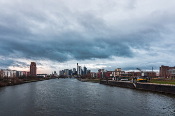 Naklejka premium Storm clouds over the Frankfurt skyline, Germany.
