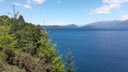 Fototapeta na wymiar San Carlos de Bariloche, Bariloche, Rio Negro, Lago Gutierrez ,Beautiful Bariloche