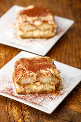 tiramisu cake