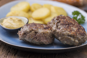 bavarian meat balls