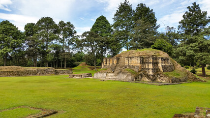 Piramide de las Ruinas de Iximche, úbicadas en Tecpán, departamento de Chimaltenango. Guatemala,...