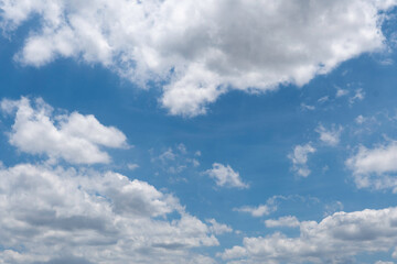 Fototapeta na wymiar White cloudy day and blue sky.