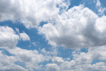 Fototapeta na wymiar White cloudy day and blue sky.