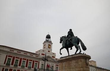 Fototapeta na wymiar Gate of the Sun (Puerta de Sol) of Madrid, Spain
