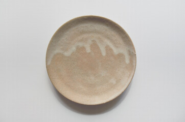 Top view of pottery saucer