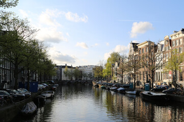 Fototapeta na wymiar A characteristic canal in the city of Amsterdam