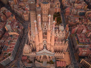 Fotobehang BARCELONA, SPAIN -April 2021.  La Sagrada Familia in Barcelona. © pelinoleg