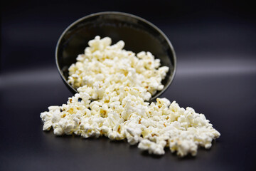 Some pictures of pop corns. 
