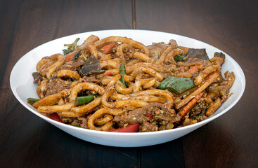 Udon Pad Kee Mao (Phad Khi Mao) - The Drunken Noodles