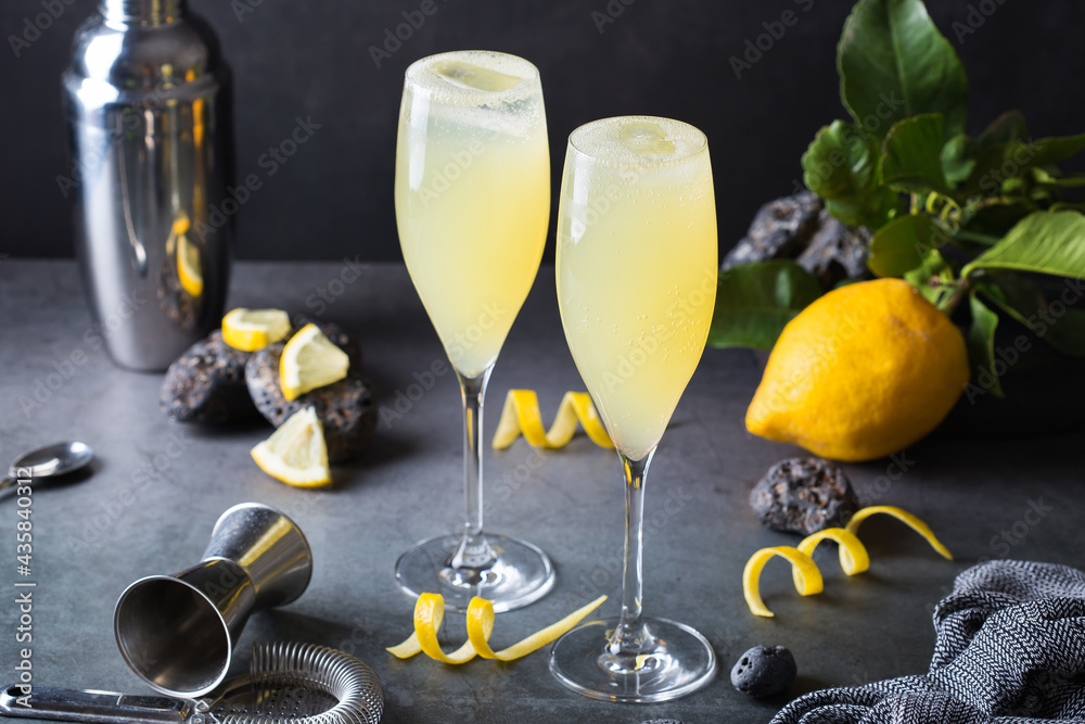 Wall mural French 75 cocktail with lemon hard seltzer instead of champagne