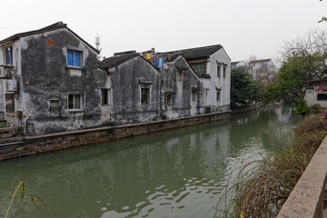 Fototapeta na wymiar Kanał w historycznym centrum Suzhou