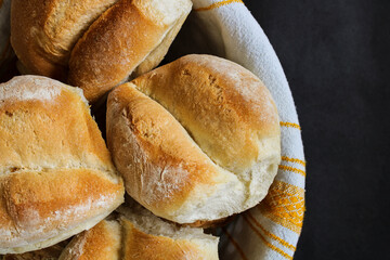 Traditional bread made in Mexico, Bolillo