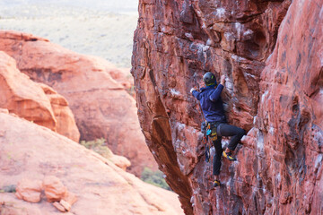 climbing chalk required