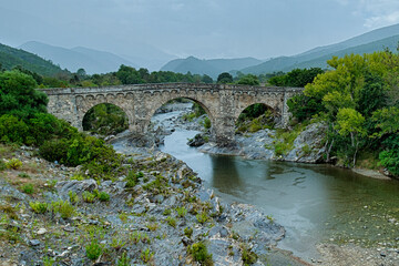 Alte Brücke aus Stein