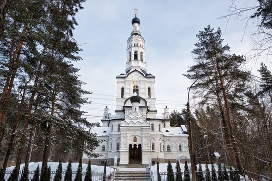 Church of Our Lady of Kazan (Zelenogorsk)