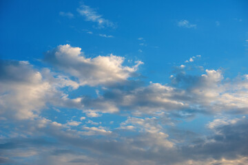 clouds in the blue sky