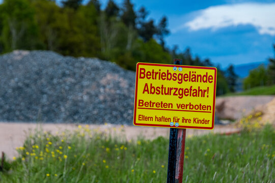 Absturzgefahr!