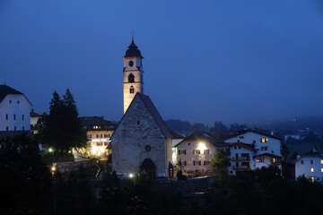 Deutschnofen bei Nacht