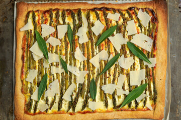 Asparagus tart with fresh tarragon and Parmesan cheese