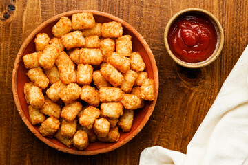 Tater tots with ketchup