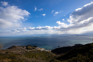 大島亀老山から見た瀬戸内海　燧灘（ひうちなだ）