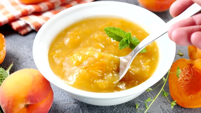 apricot compote