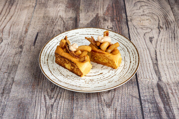 Toasted brioche bread stuffed with squid rabas in batter and fried with a mayonnaise medallion on top