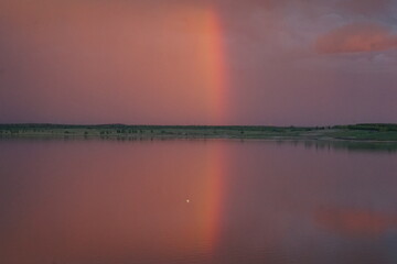 Abendstimmung am Grossraeschener See in Brandenburg