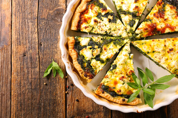 spinach quiche with cream and cheese