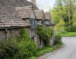 Fototapeta na wymiar Old Cotswold stone cottages