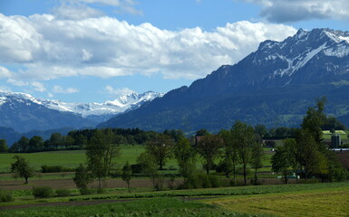 Fototapeta na wymiar suisse centrale...feerie