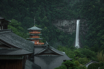 和歌山県 熊野那智大社 新緑