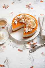 Obraz na płótnie Canvas Cheesecake with lemon maca and coconut (ph. Marianna Franchi)