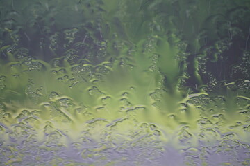 雨の日のフロントガラス