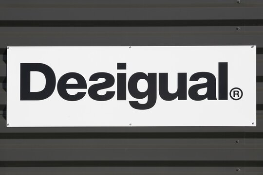 Desigual Images – Browse 627 Stock Photos, Vectors, and Video | Adobe Stock