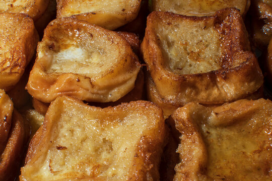Traditional Spanish torrijas, a typical dessert of Lent and Holy Week.