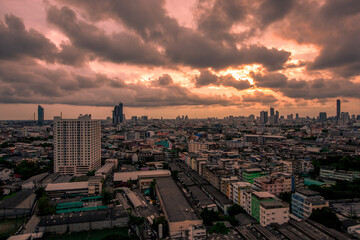 panoramic high-angle evening background of the city view,with natural beauty and blurred sunsets in the evening and the wind blowing all the time,showing the distribution of city center accommodation