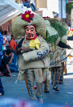 Paseo del pend&oacute;n de Chilpancingo, Guerrero. Danza de los tlacololeros de Guerrero