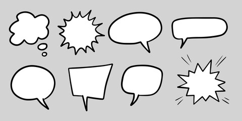 Obraz premium Hand drawn set of speech bubbles isolated . Doodle set element. Vector illustration.