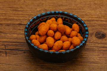 Spicy peanut heap in the bowl